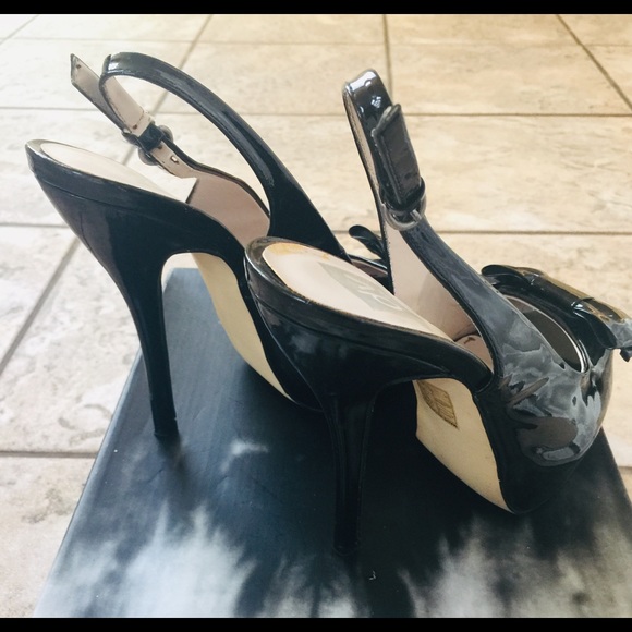 DOLCE VITA BLACK GEOURGEOUS Patent Leather Heels - Picture 7 of 8